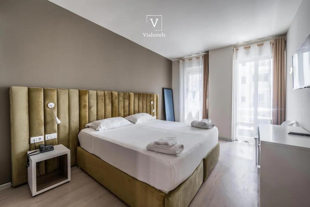 Euro Star Durres Hotel Ngoại thất bức ảnh